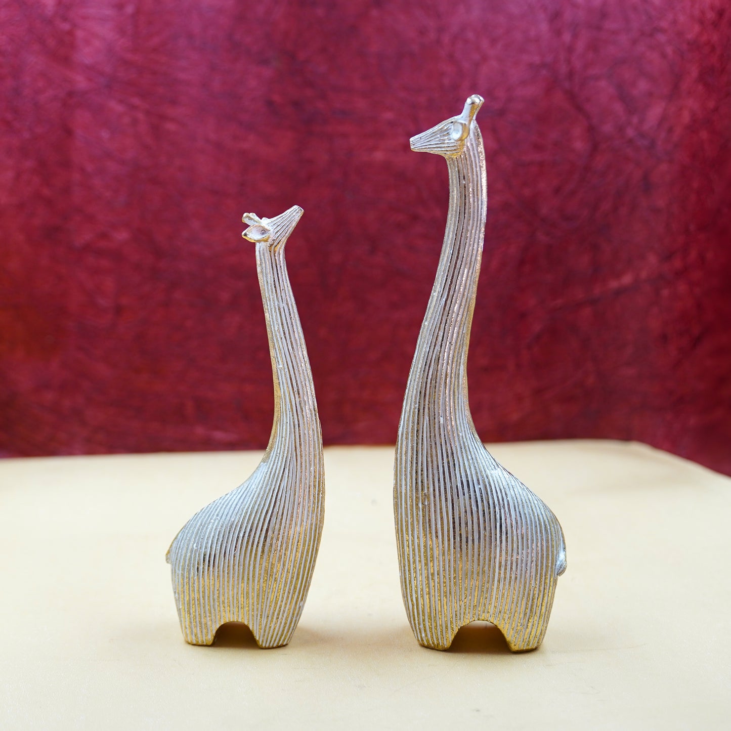THD082 Abstract Giraffe Figurine Set (Set of 2)