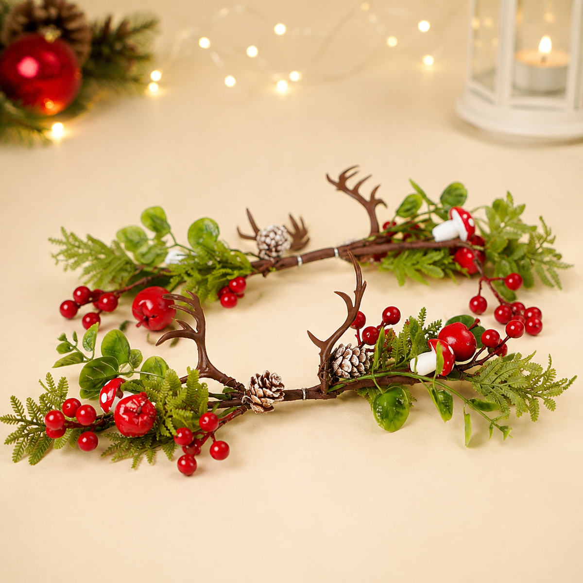 THD392 Christmas Reindeer Antler & Berry Decorative Garland