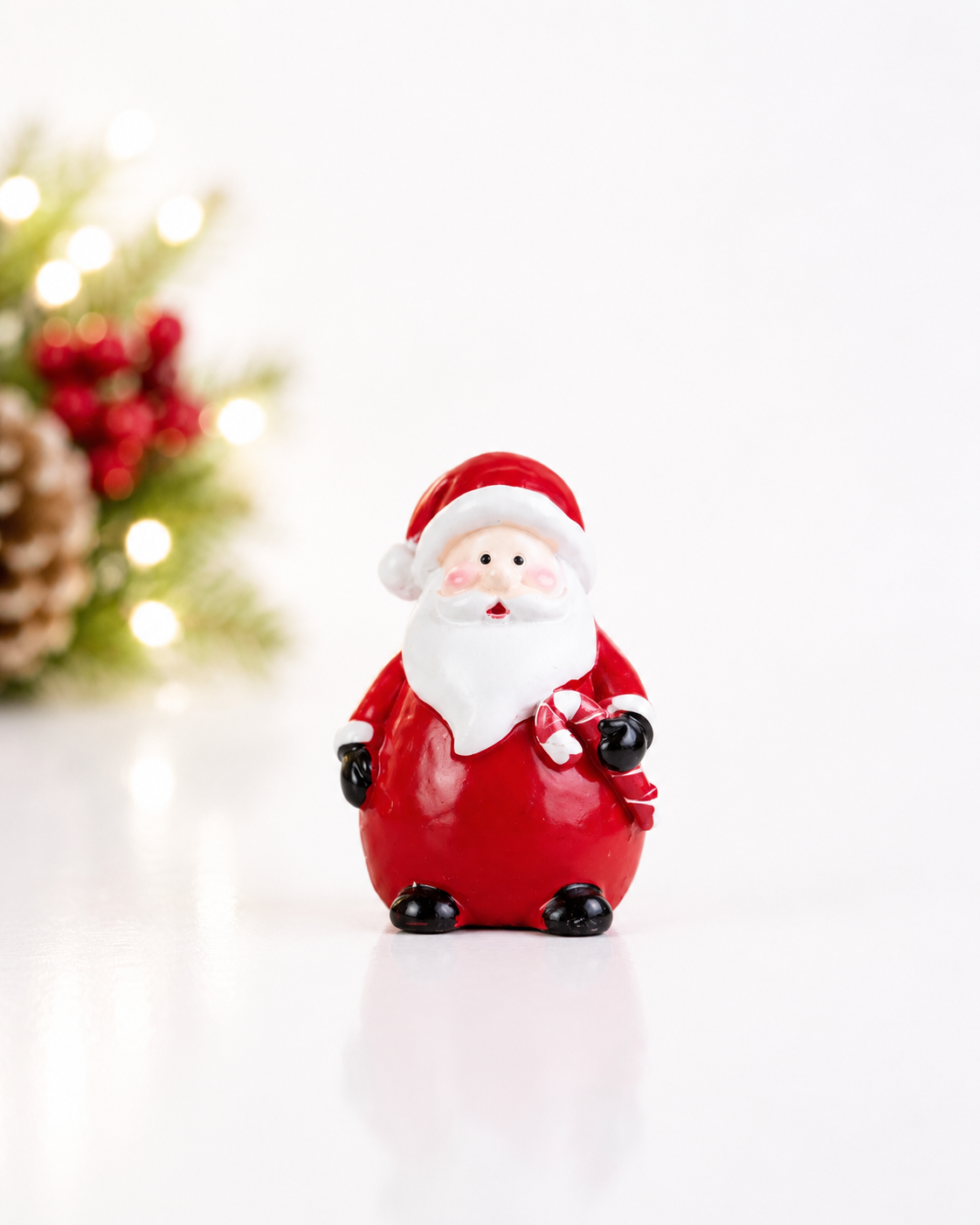 THD866 Miniature Santa Christmas Figurines