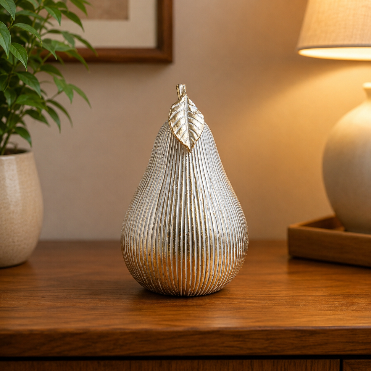 THD084 Decorative Pear Figurine (Matte & Gold Finish Options)