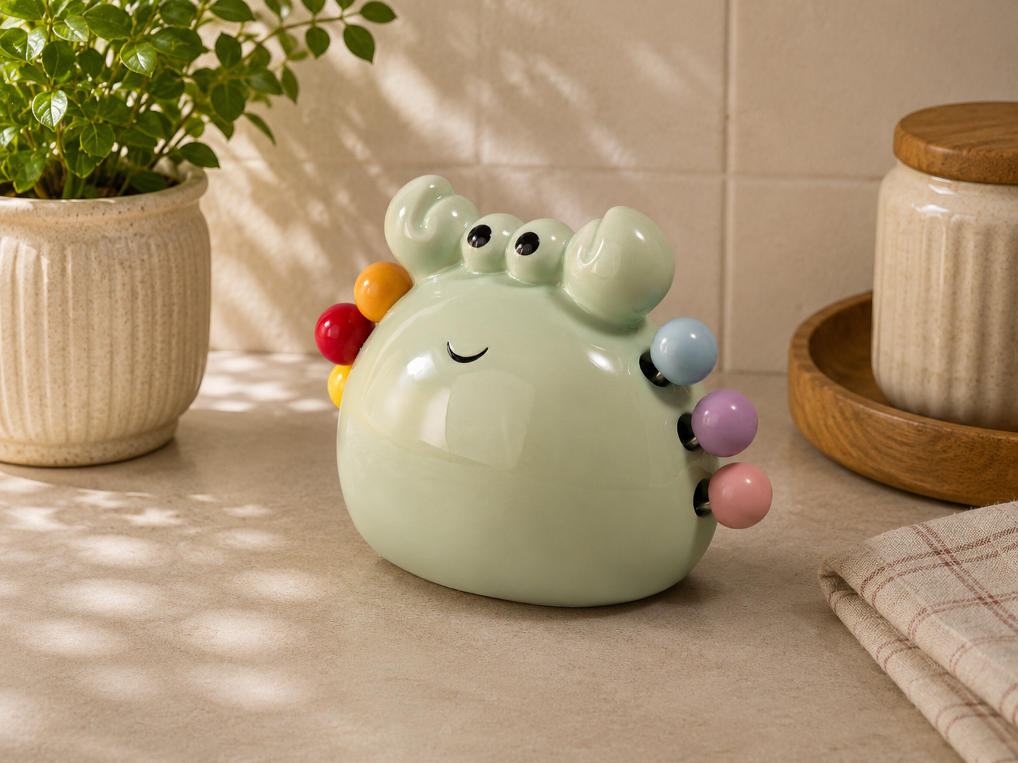 TT-226 Cute Crab Ceramic Fruit Fork Holder Set