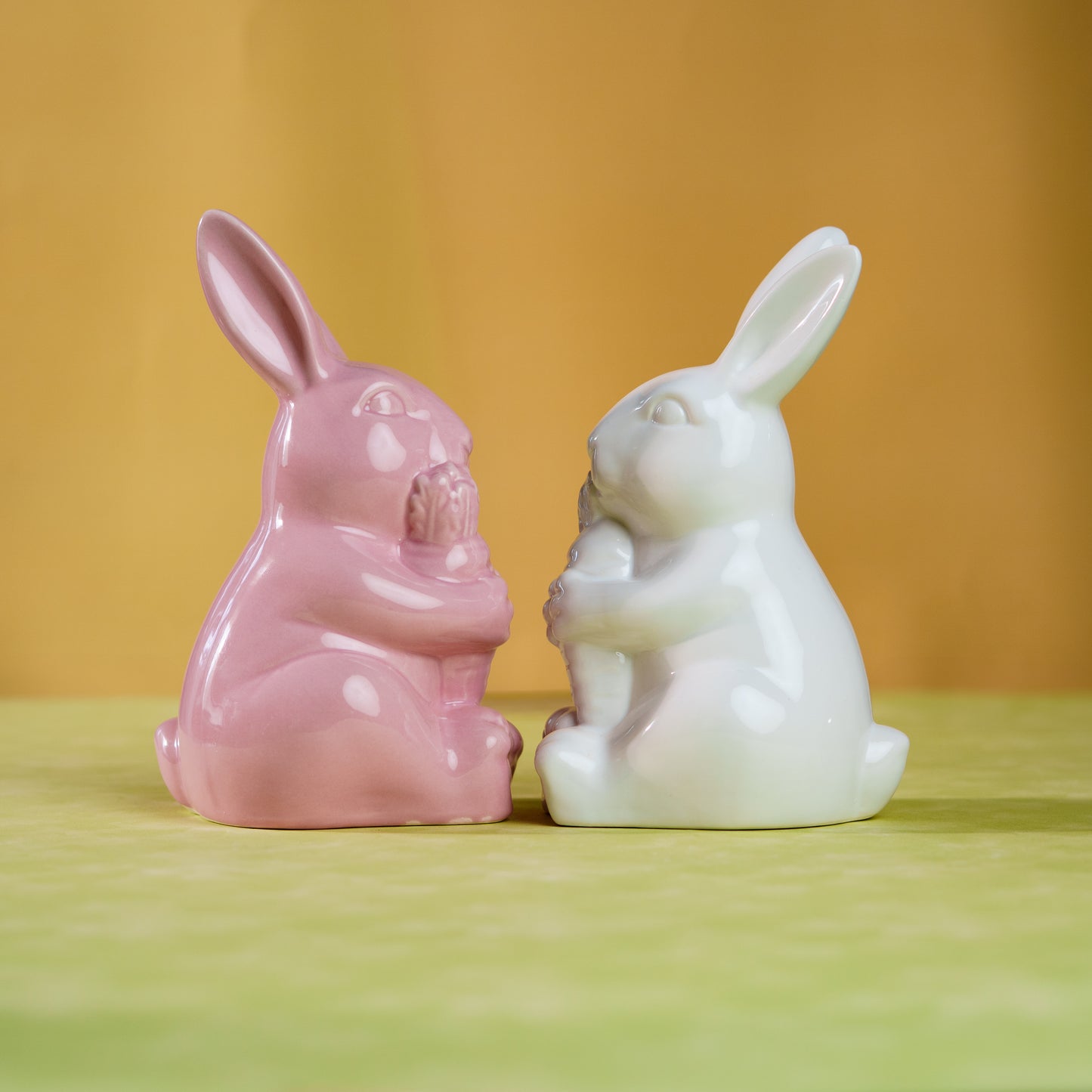 ED08 CARROT BUNCH BUNNY