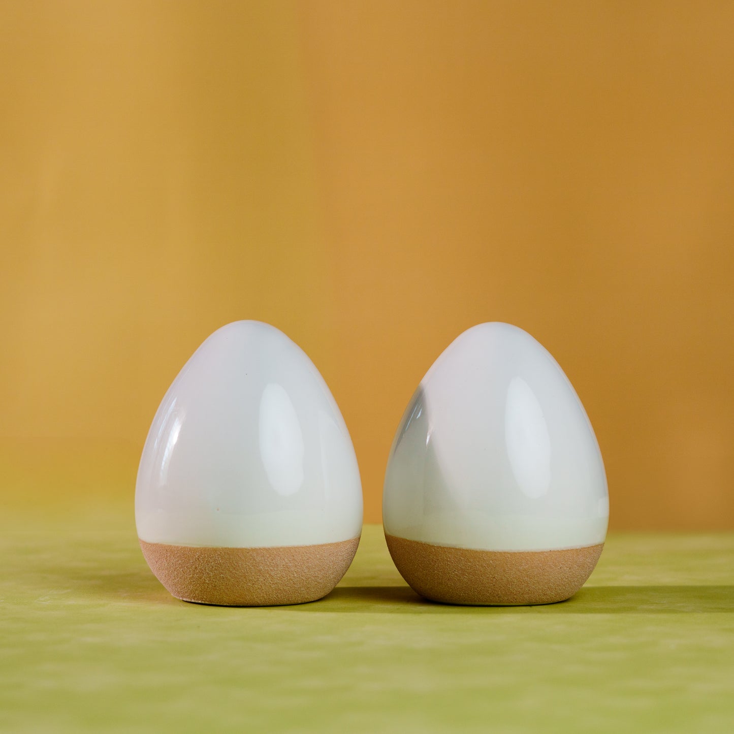 ED04 SPRING SURPRISE EGG - WHITE