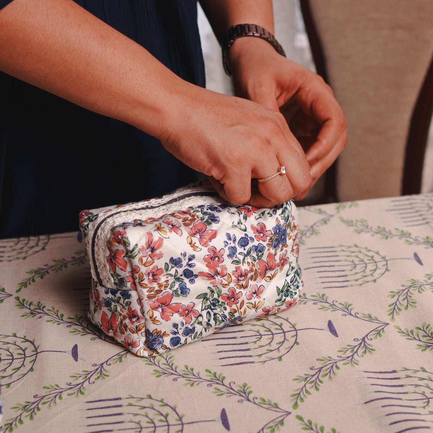 ORGANIZER POUCHES