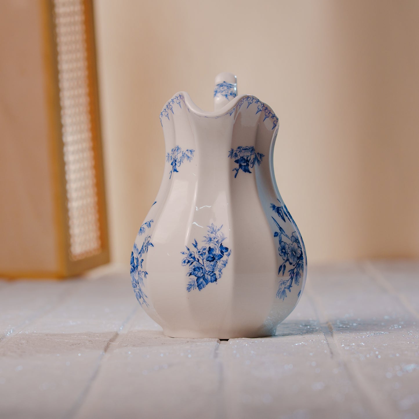 THD413 VASE/JUG
