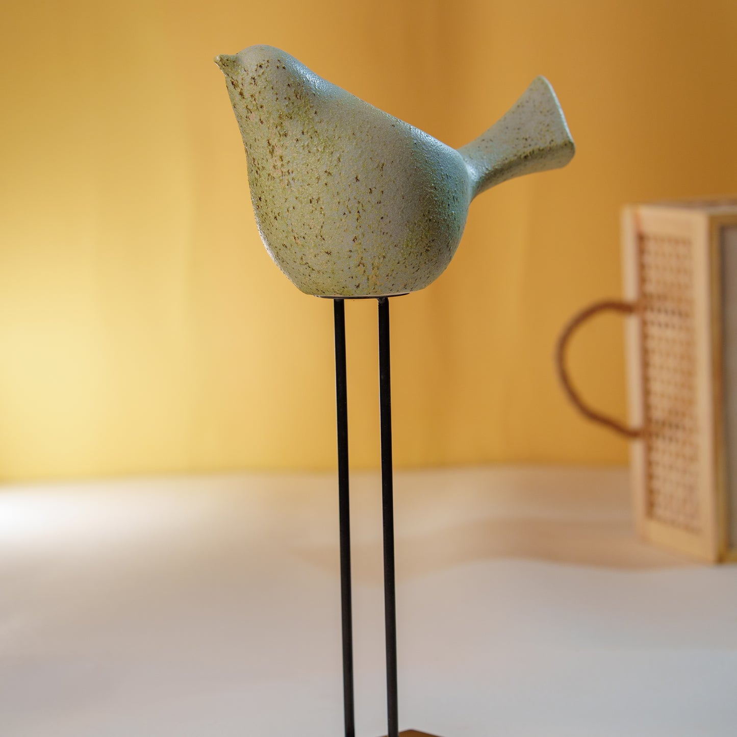 THD058 BIRD