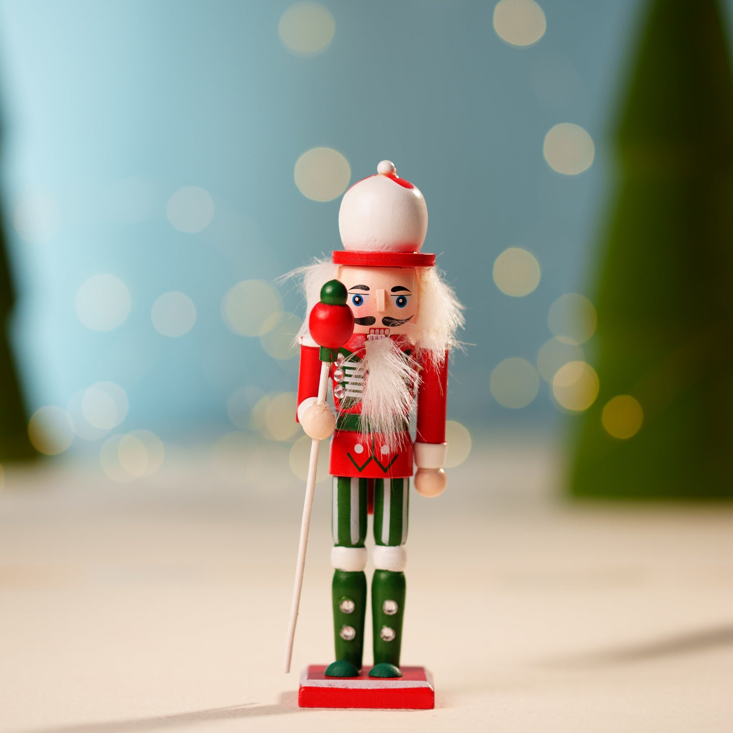 THD172 NUTCRACKER