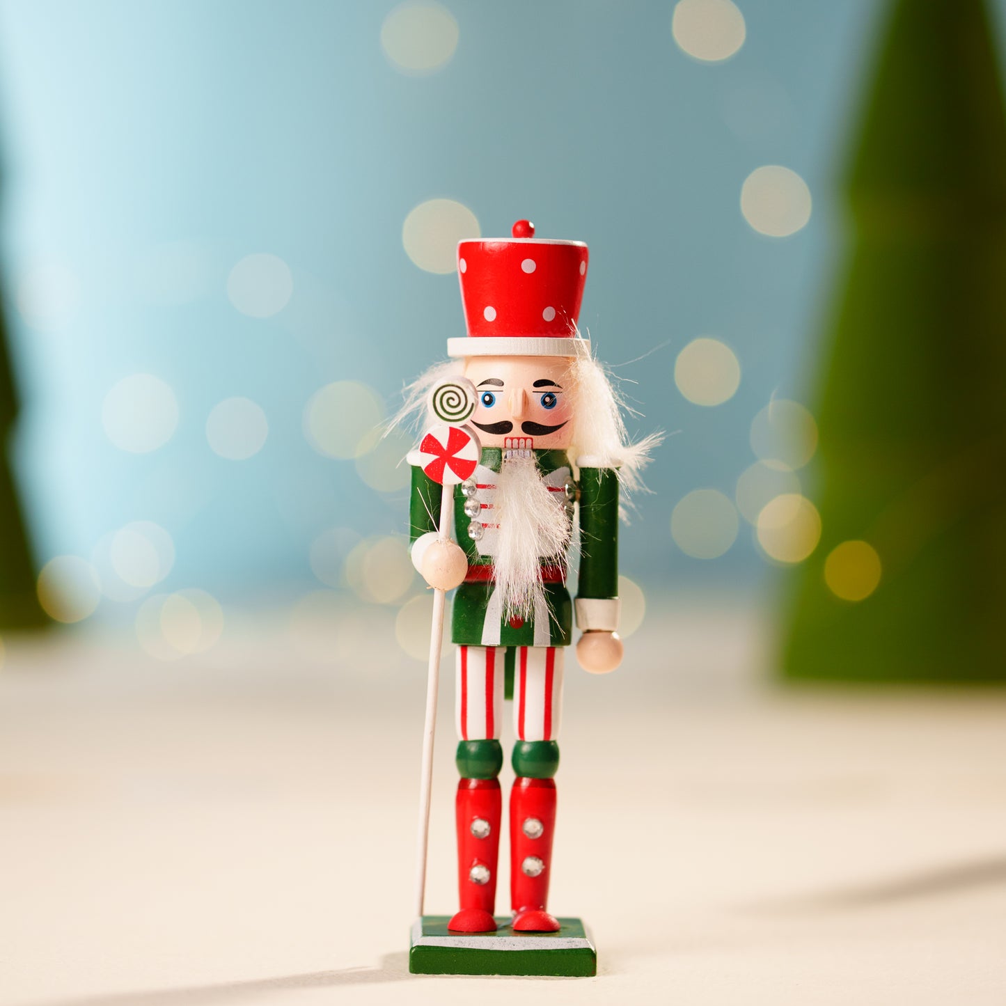 THD172 NUTCRACKER
