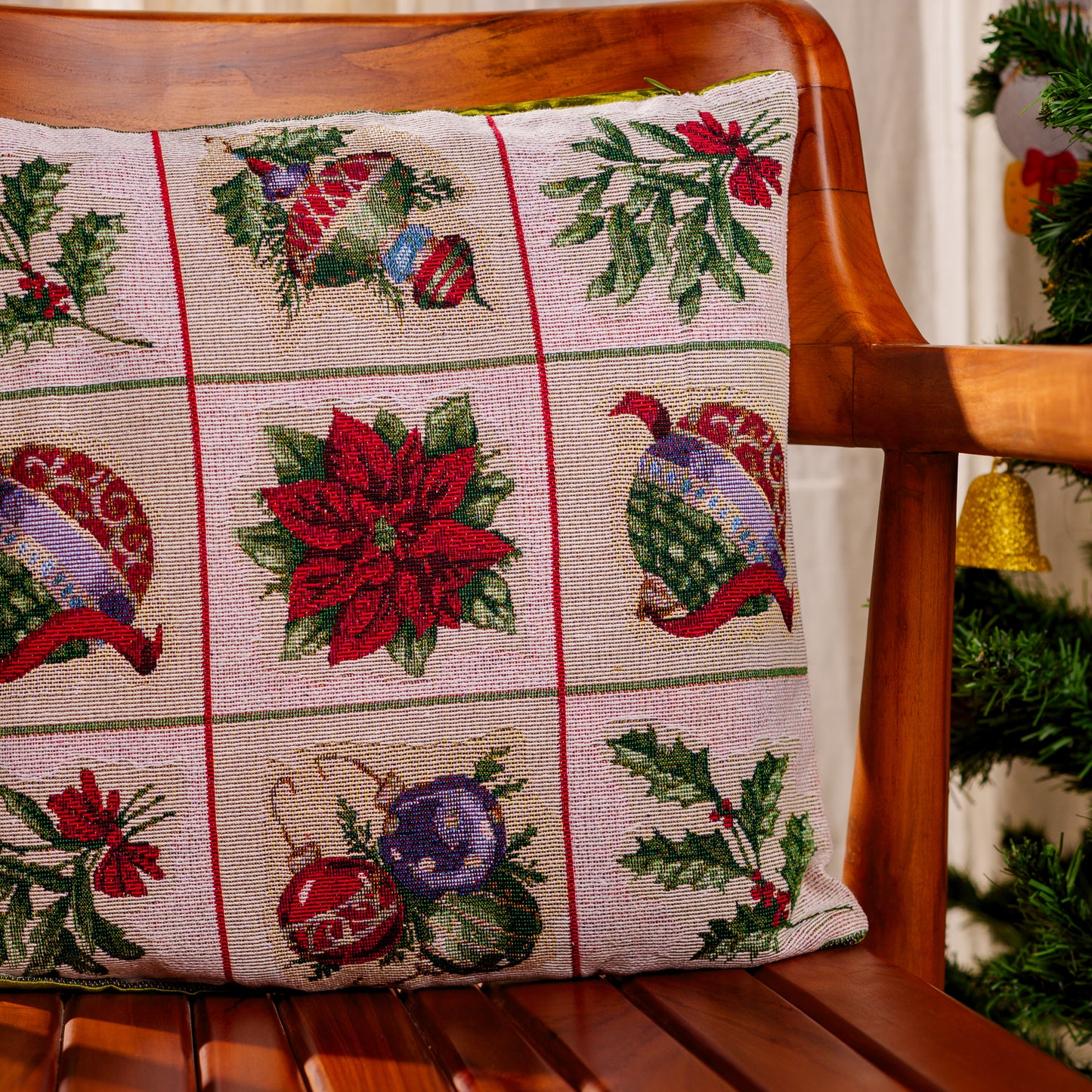 HOLIDAY TREASURES