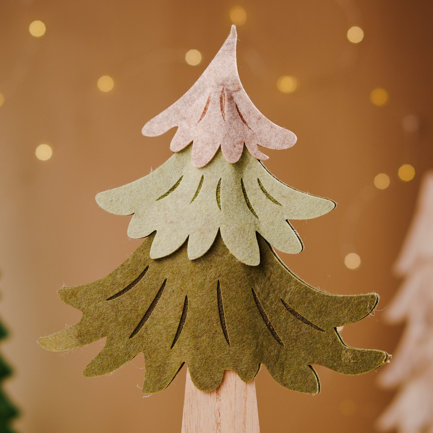 THD182 FOAM TREE