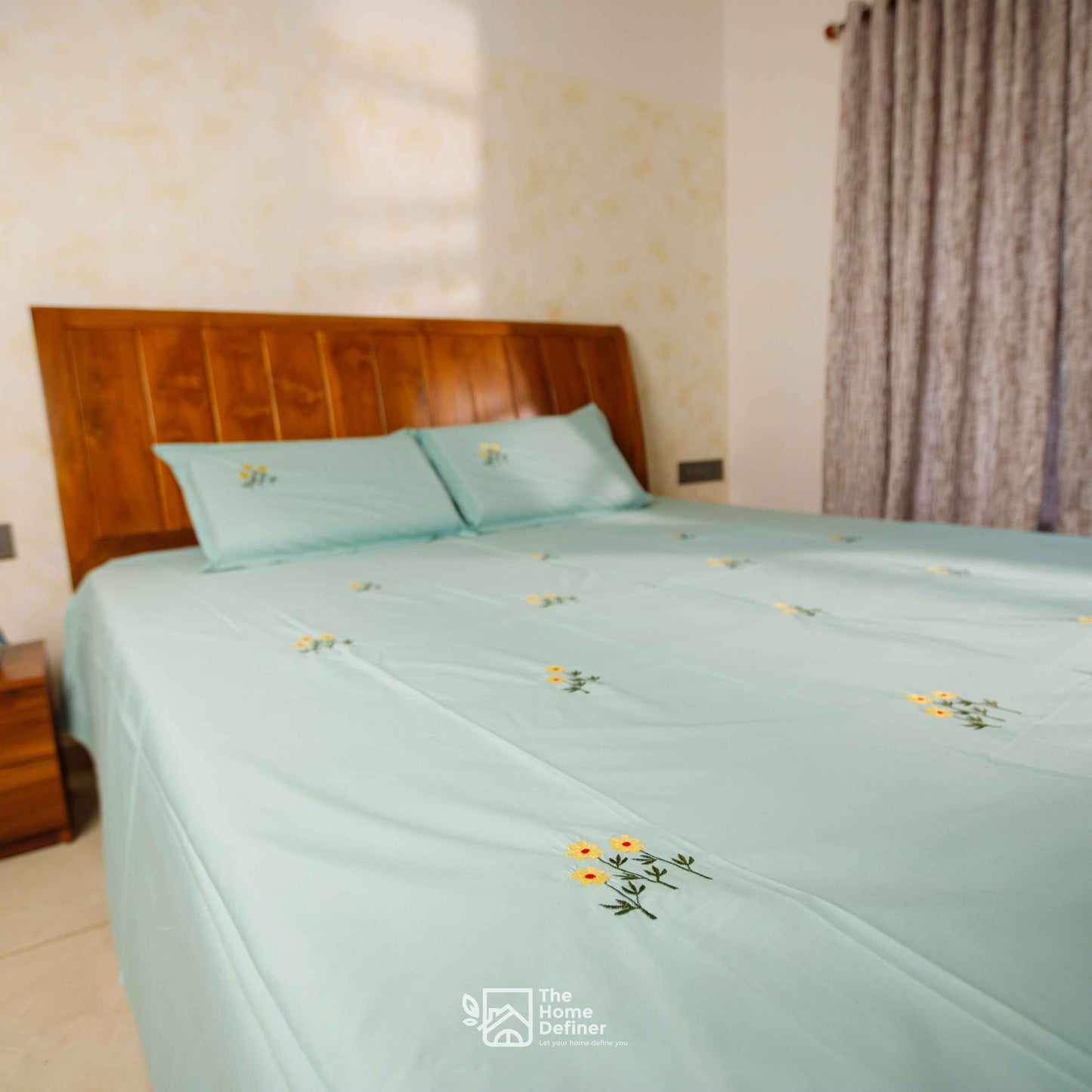 QUEEN BEDSHEET