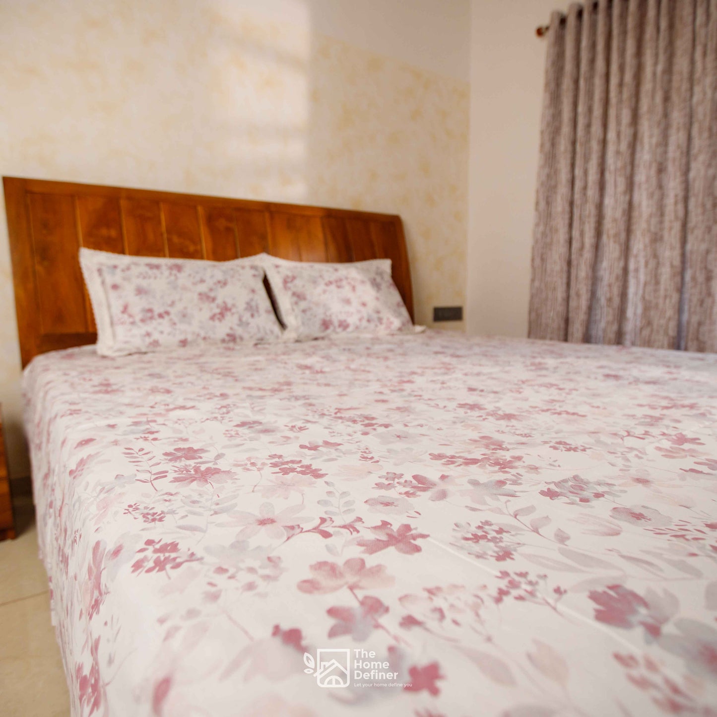 QUEEN BEDSHEET