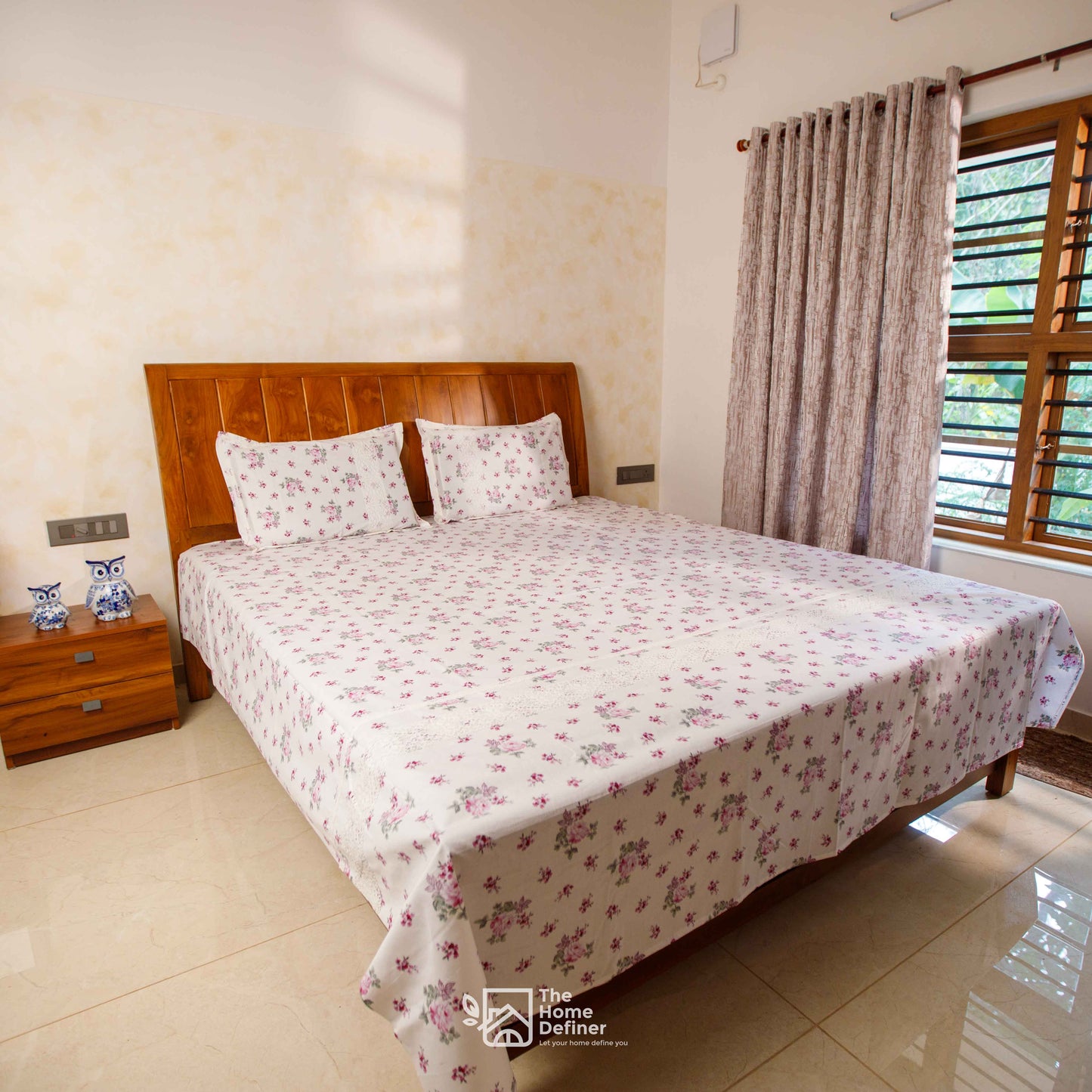 QUEEN BEDSHEET
