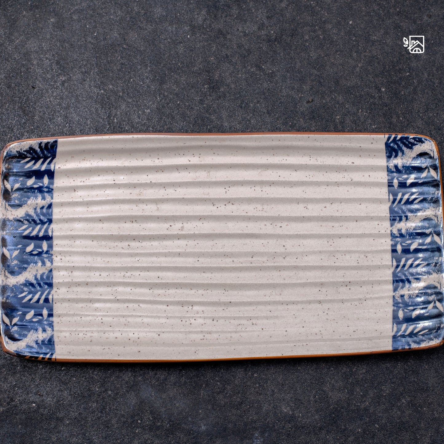 INDIGO PLATTER