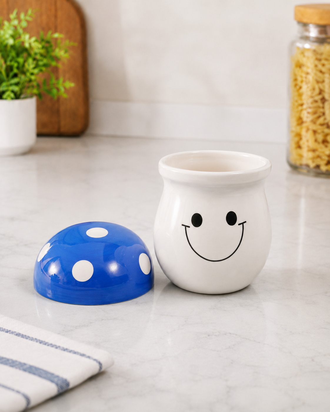 TT - 026 Cute Mushroom Ceramic Canister Set with Wooden Tray