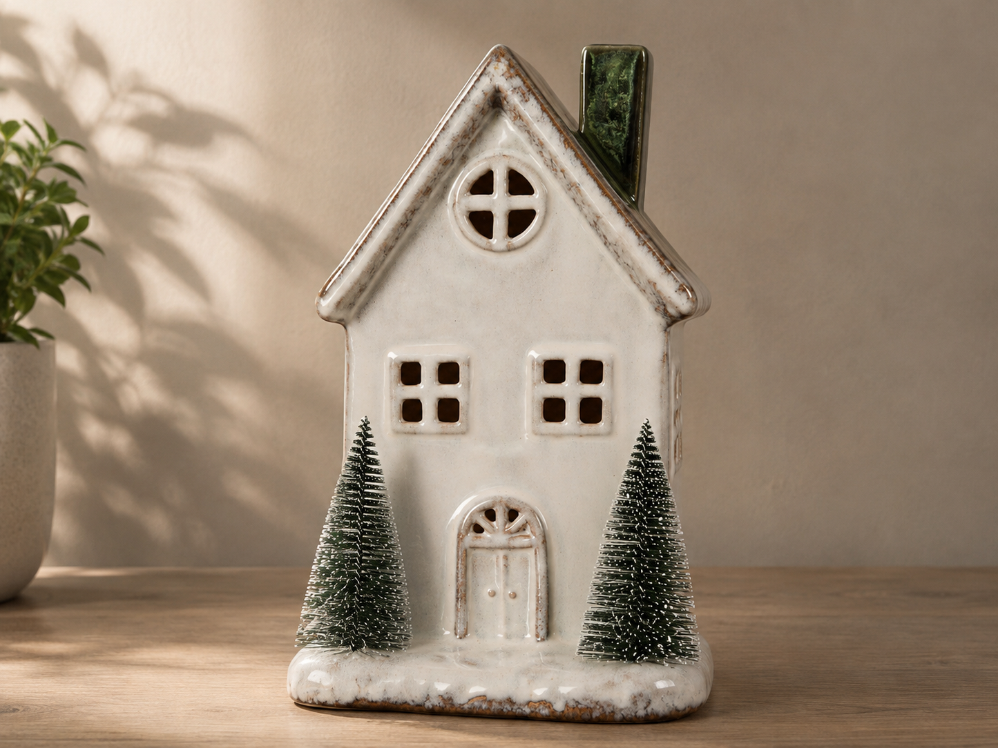 THD508Ceramic Christmas Village House with Light
