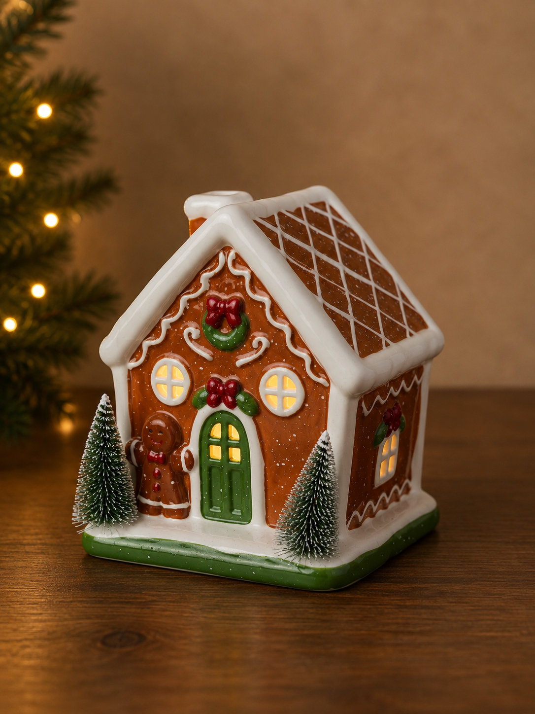 THD571b Gingerbread House with Light