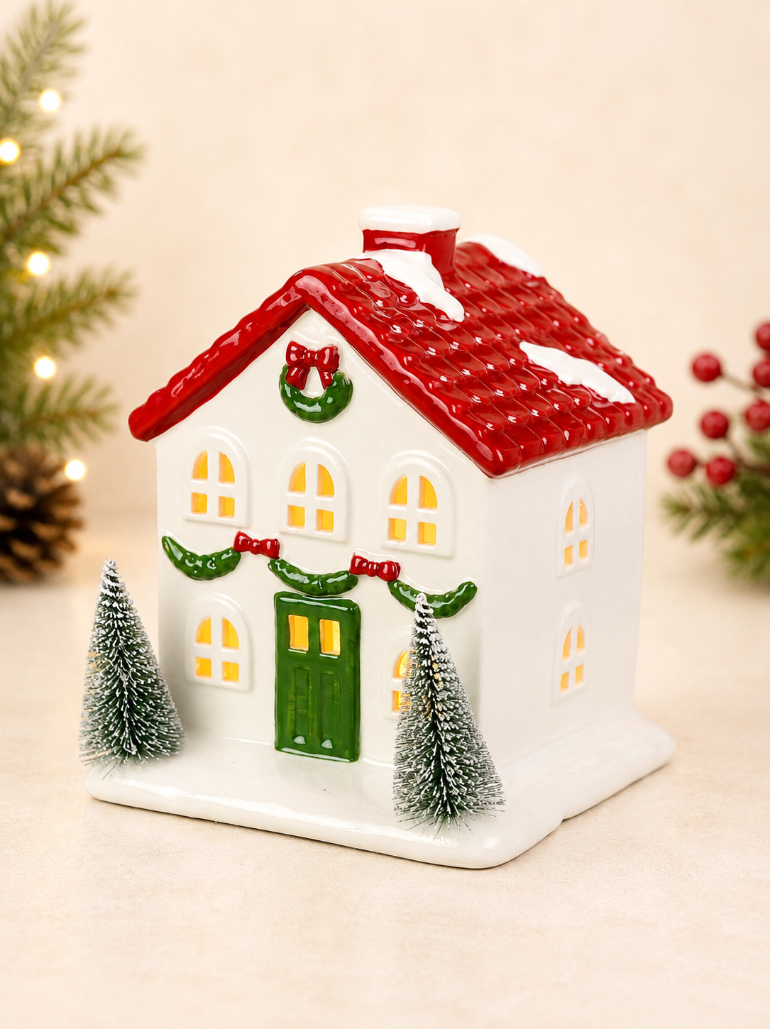 THD571e White Christmas House with Light