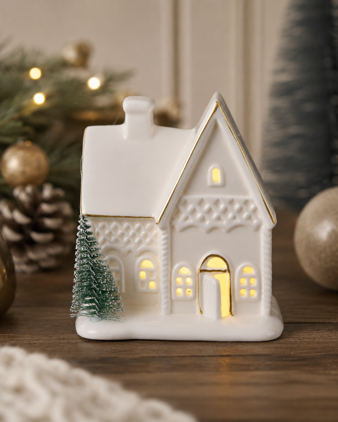 THD778 Glowing Ceramic Christmas Village House