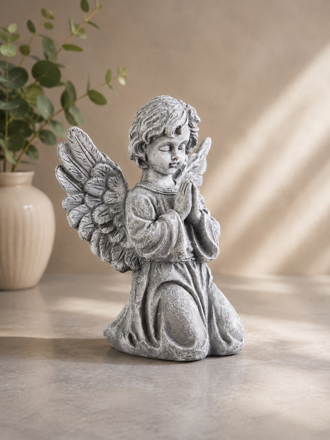 THD861 Praying Angel Figurine