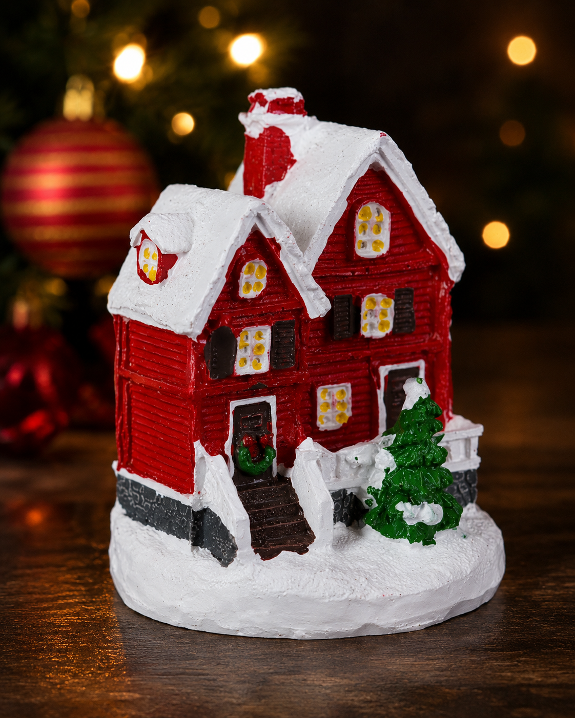 THD992 Snowy Christmas Village House
