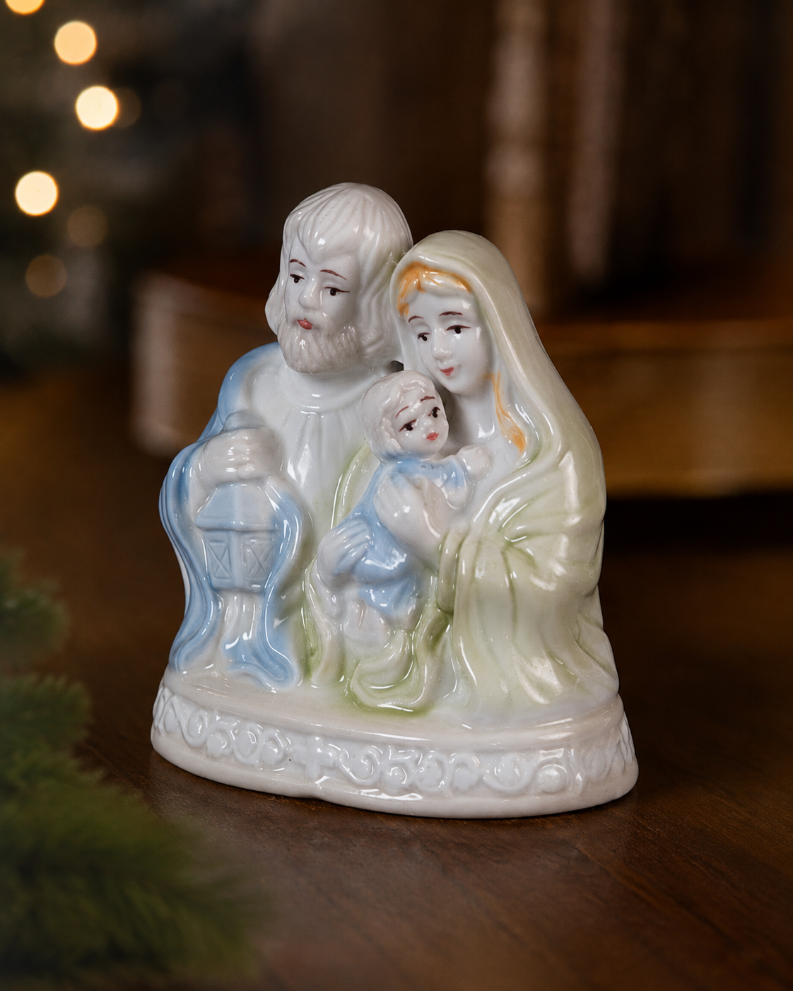 THD565 Holy Family Ceramic Figurine – Joseph, Mary & Baby Jesus