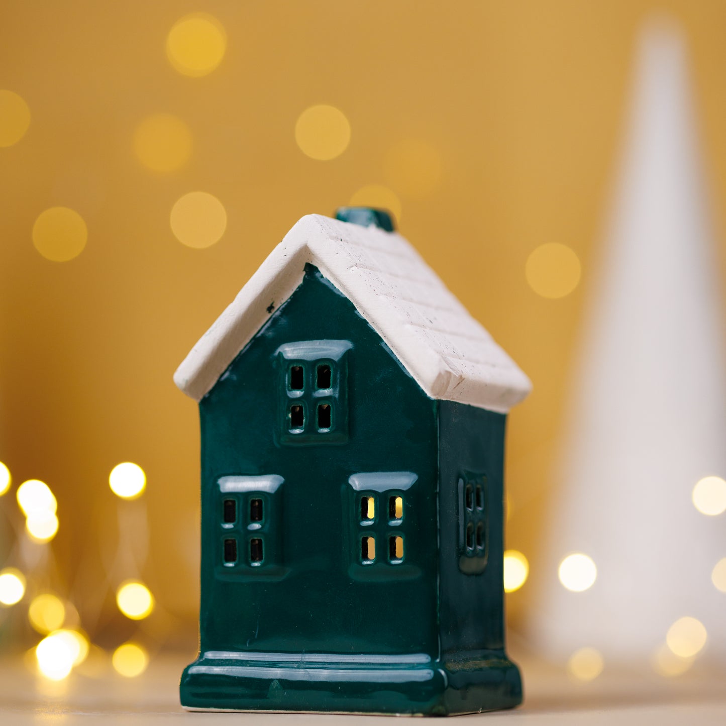 THD455 HOUSE T-LIGHT HOLDER