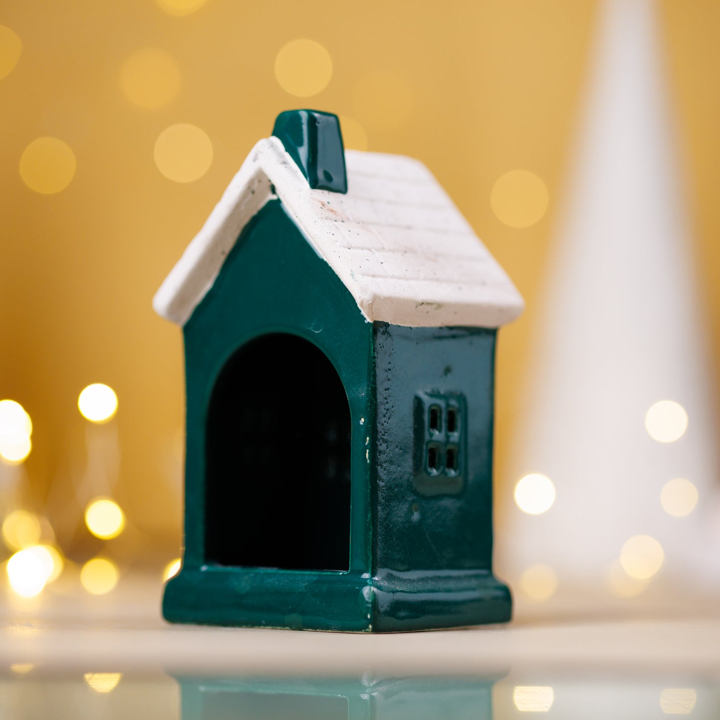 THD455 HOUSE T-LIGHT HOLDER