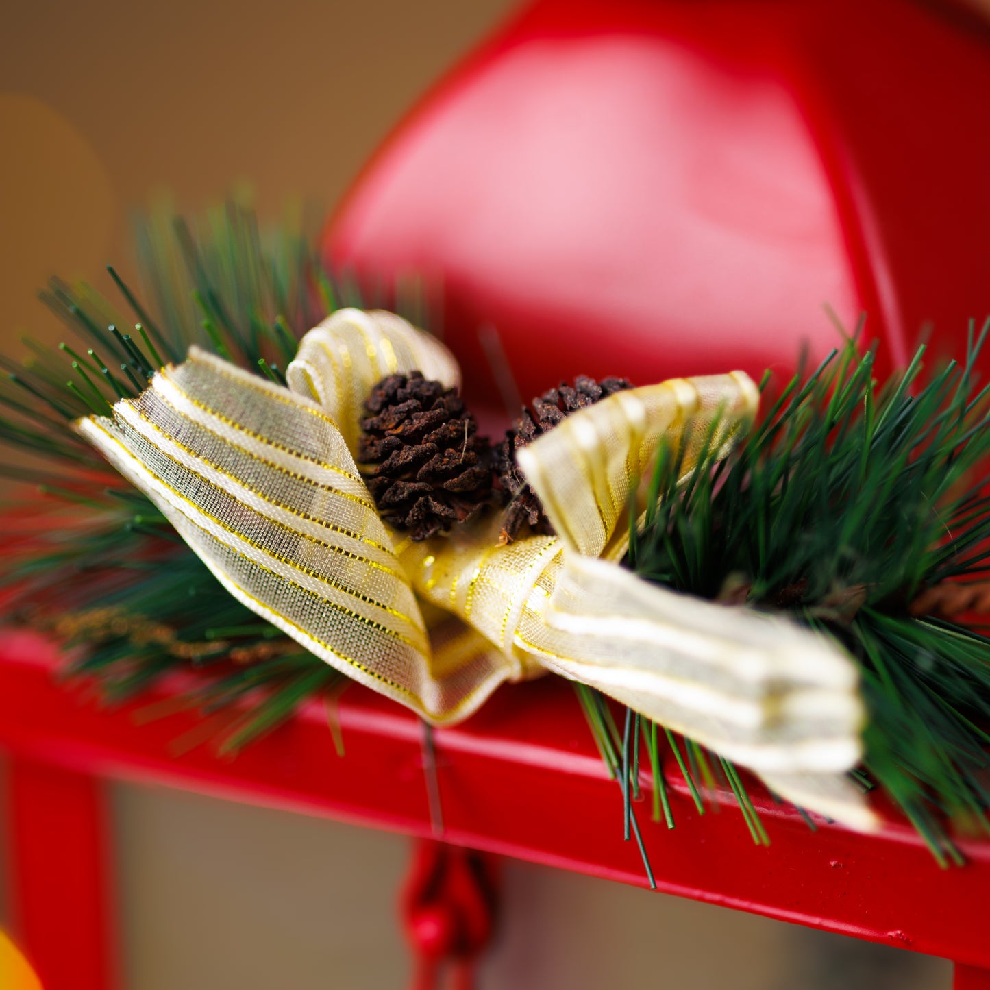 THD092  RED LANTERN WITH LIGHT