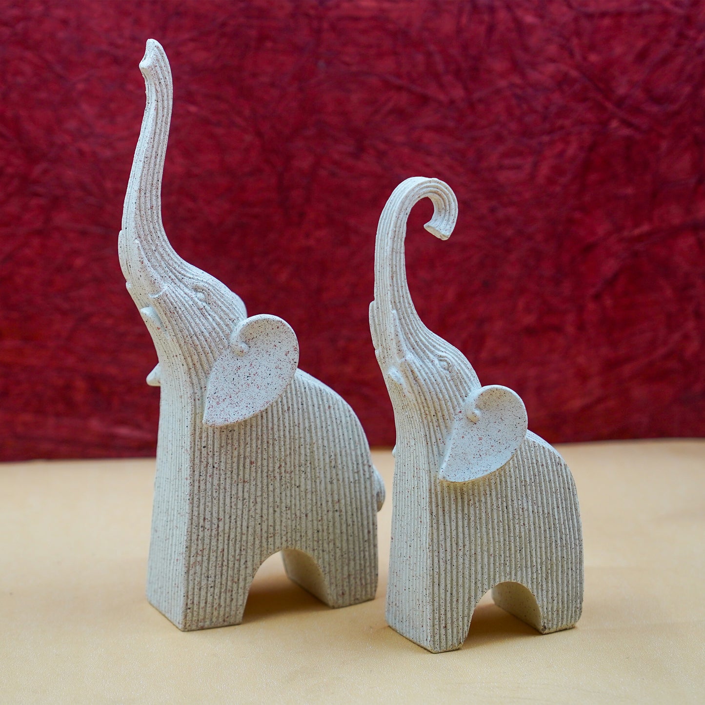 THD083 Textured Elephant Figurine Set (Set of 2)