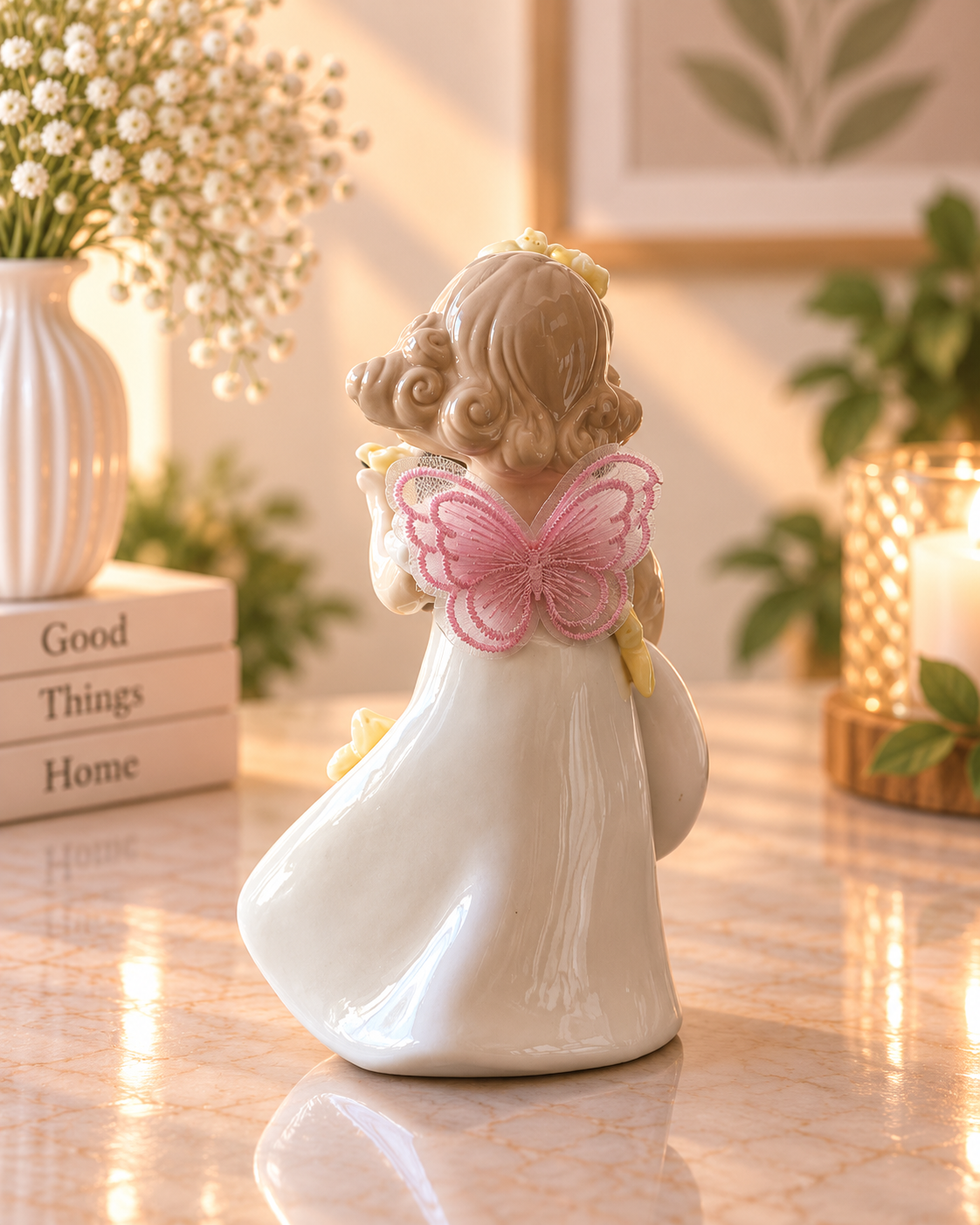 THD100 Angel with Flowers Figurine