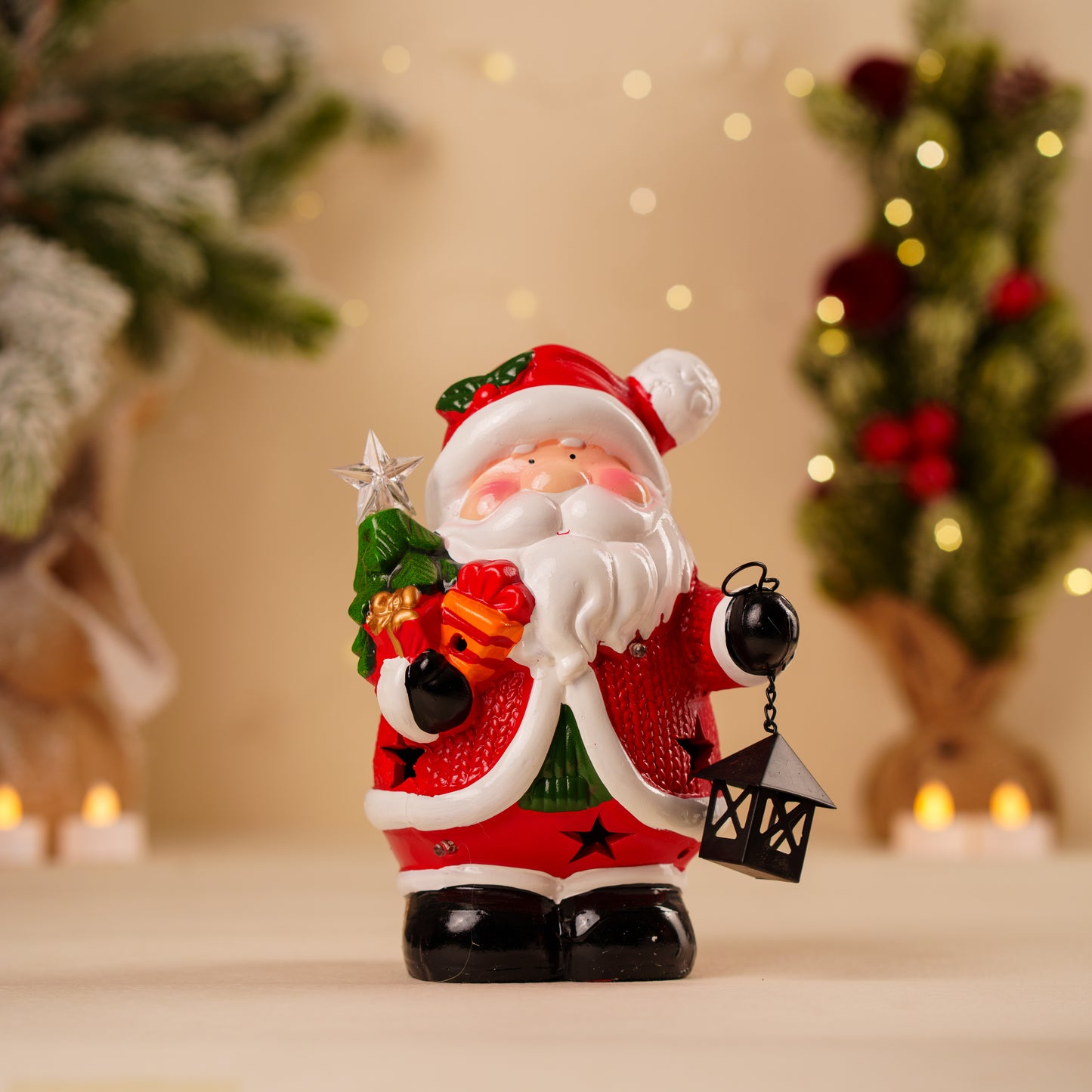 THD506 Santa with Lantern & Christmas Train Display