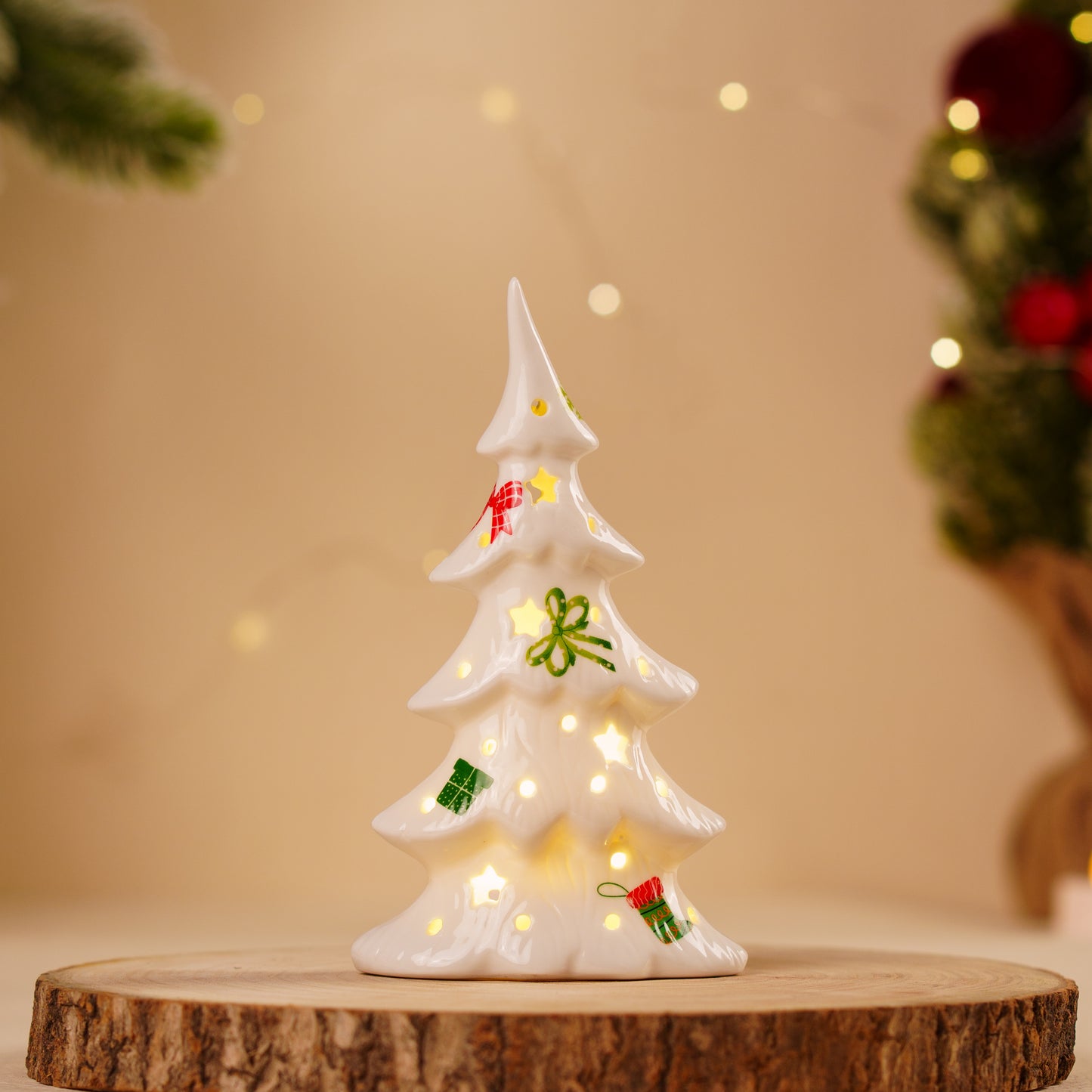 THD264 TREE WITH LIGHT