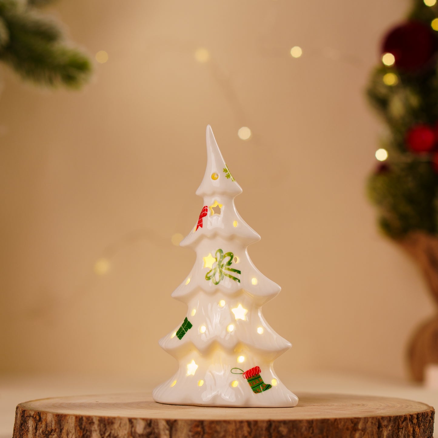 THD264 TREE WITH LIGHT