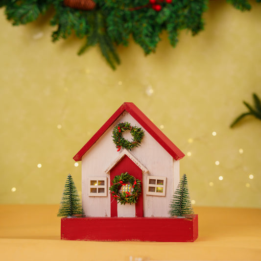 THD348 WOODEN HOUSE WITH LIGHT