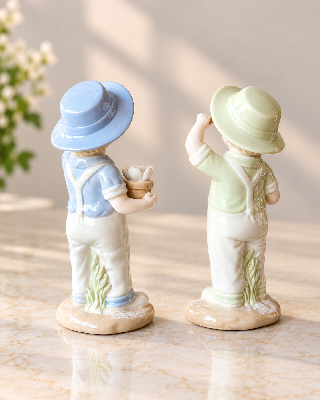 THD100 Charming Boy with Color Hat