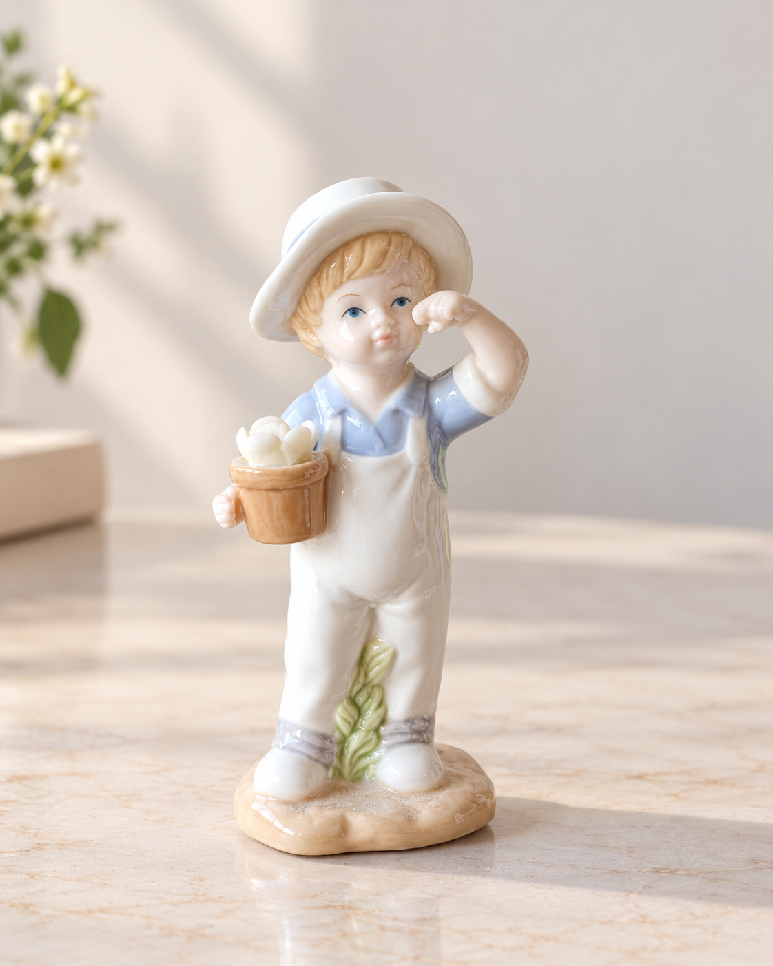 THD100 Cute Boy Figurine with Plant Pot