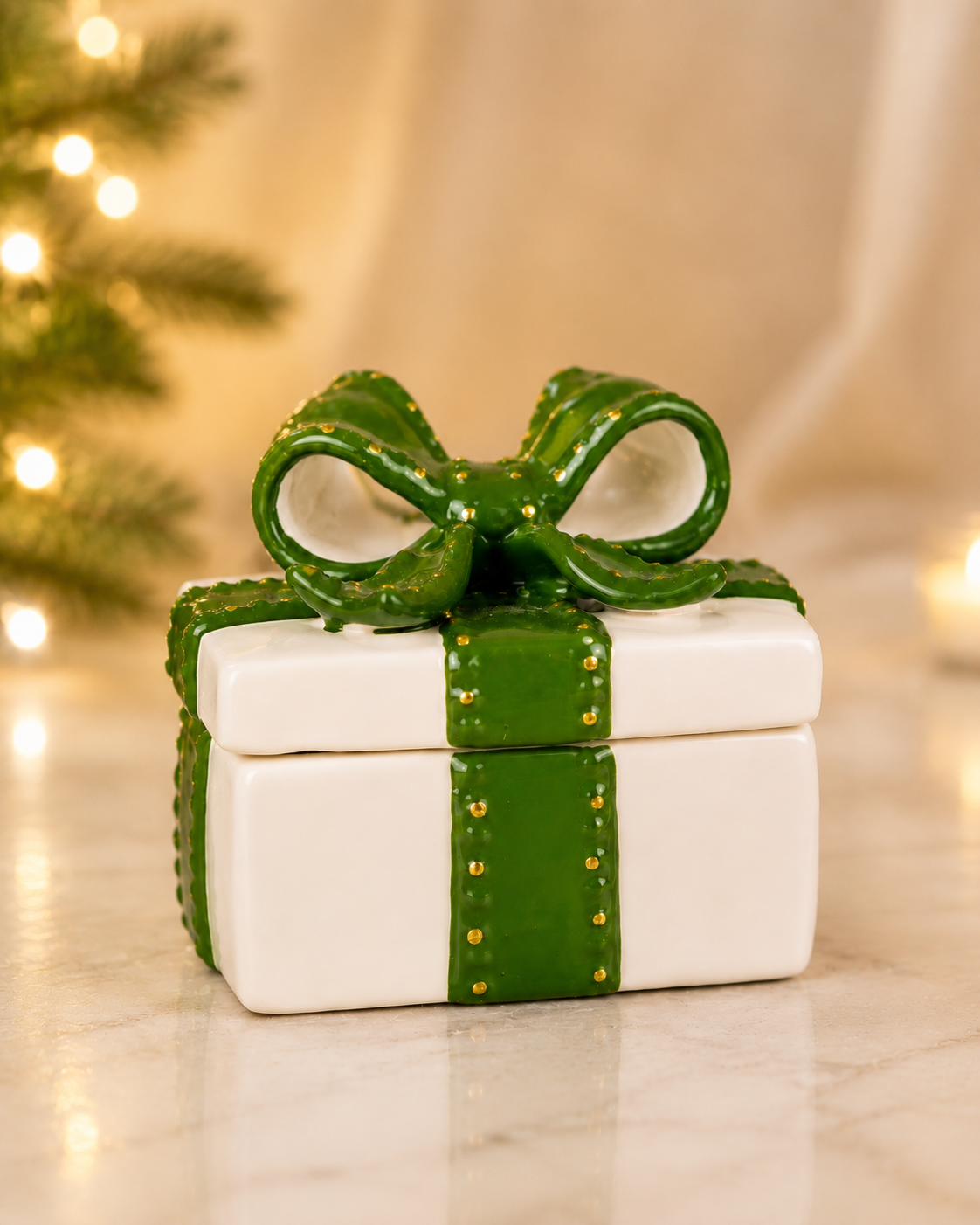 THD776 Green Ribbon Gift Box