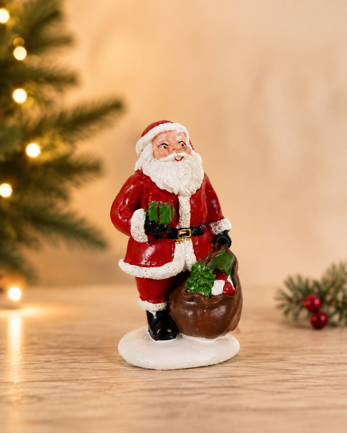 THD993 Santa Claus Christmas Figurine with Gift Sack – Resin