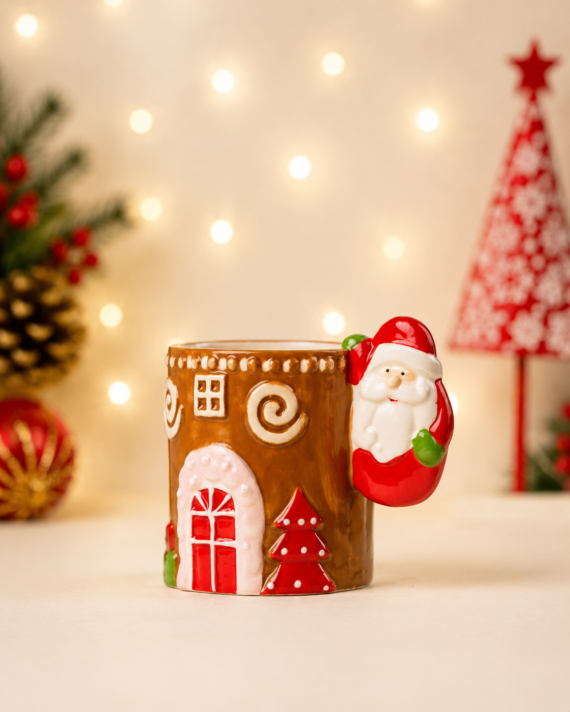 THD279 Gingerbread House Santa Christmas Ceramic Mug