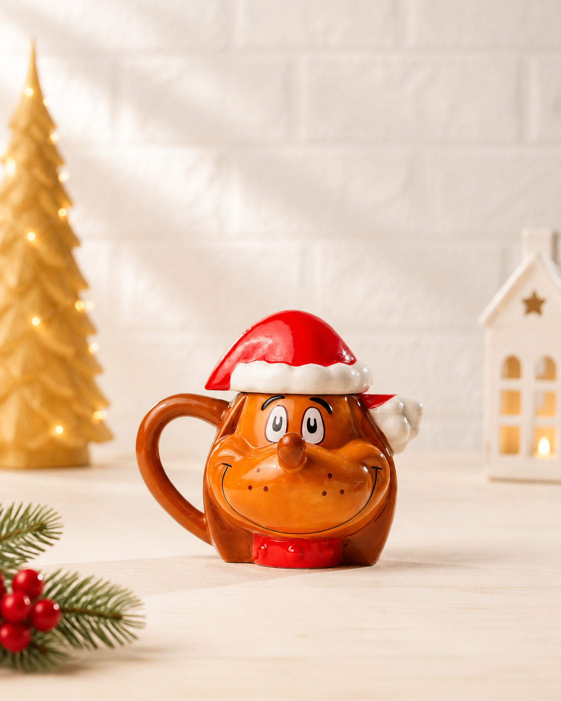 THD041 Santa Reindeer Christmas Mug