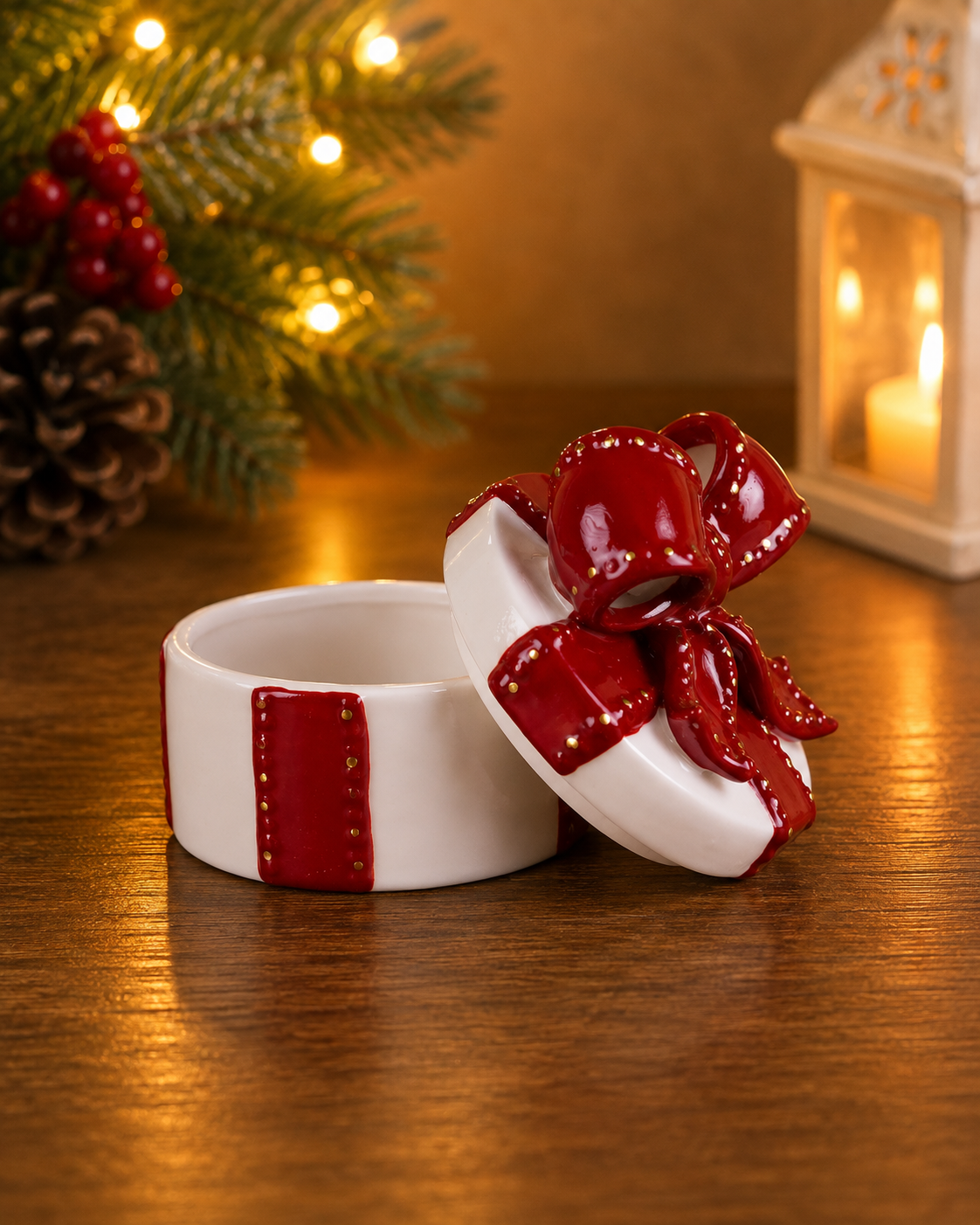 THD777 Red Ribbon Christmas Gift Box