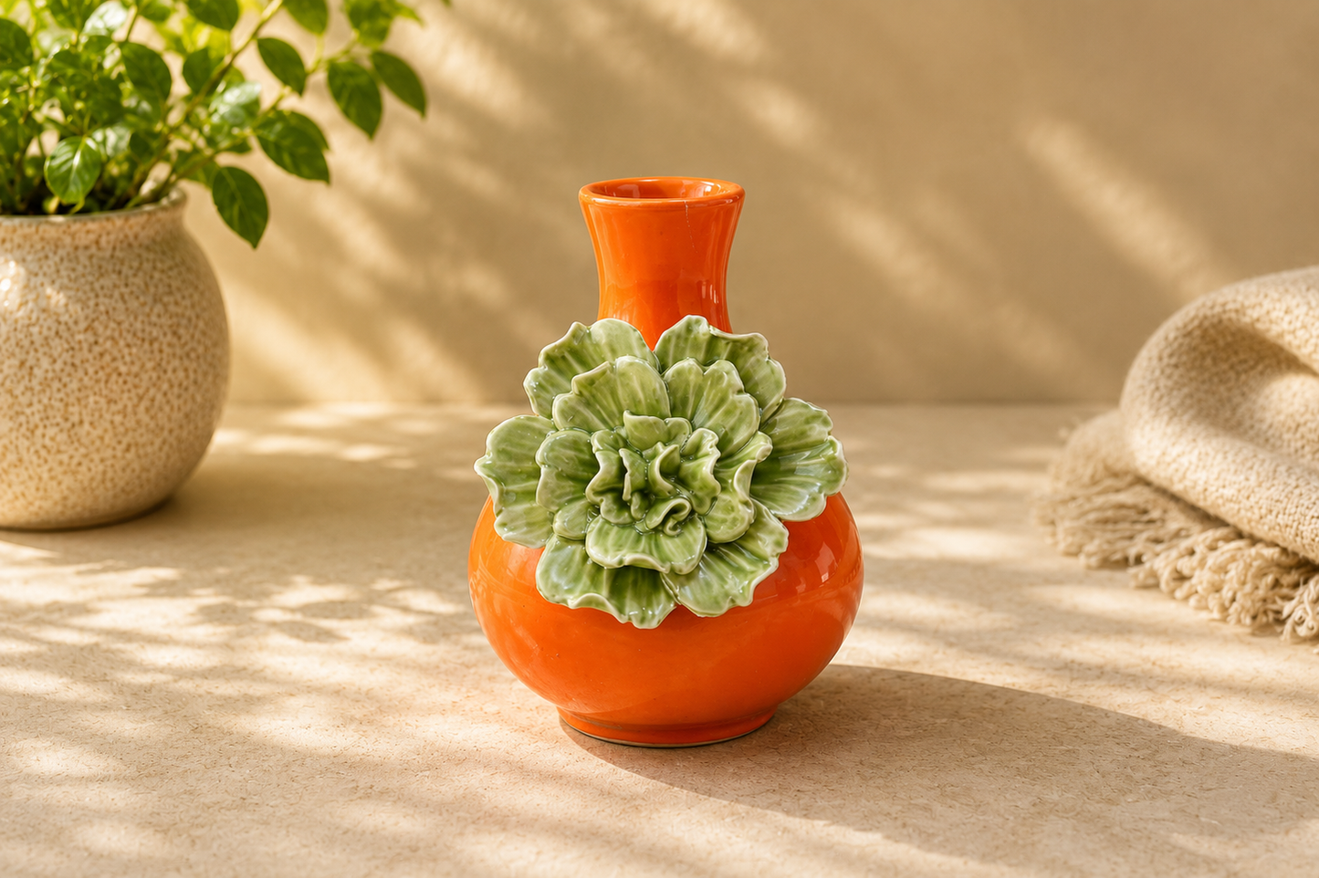 DD-10 Mini Ceramic Flower Vase