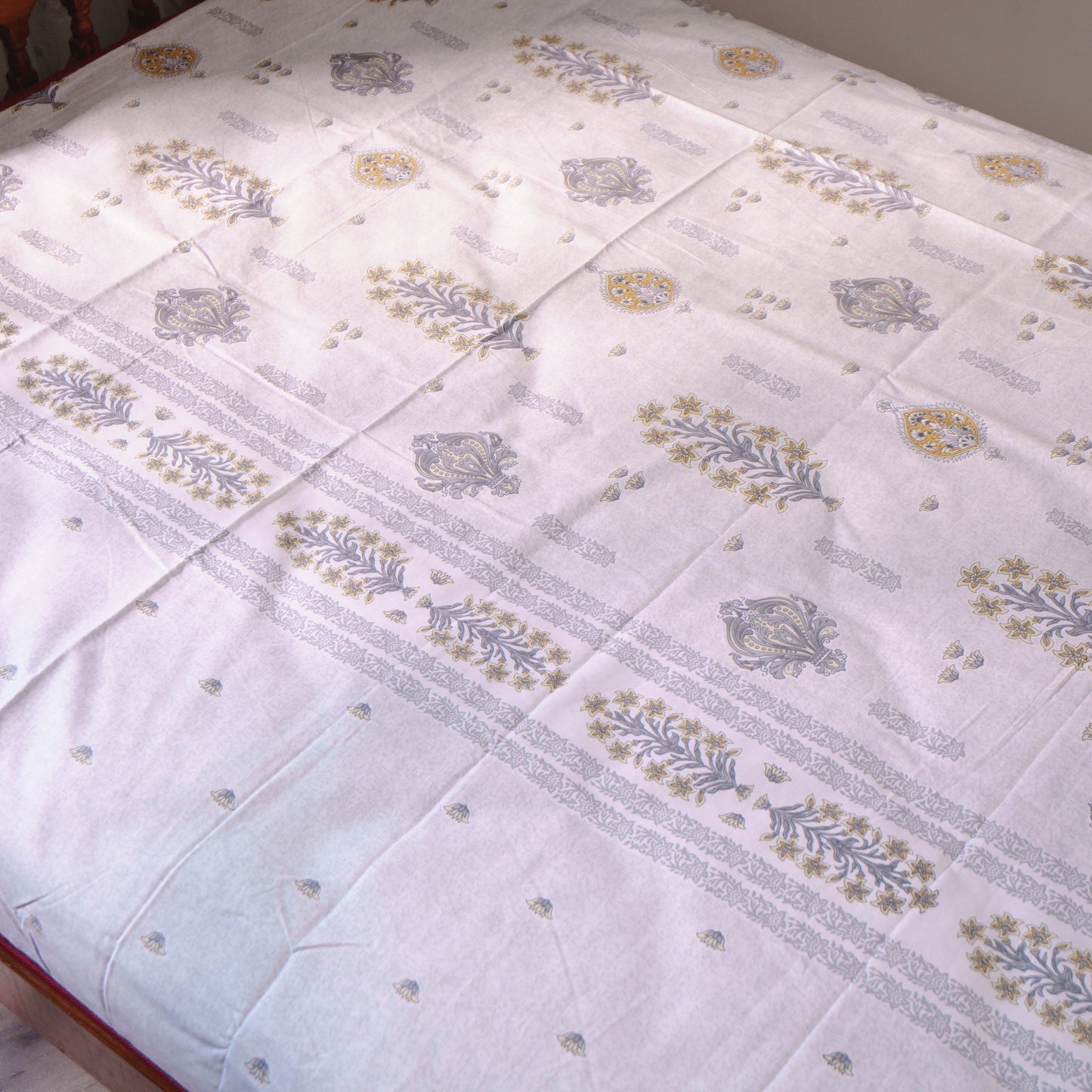 QUEEN BEDSHEET