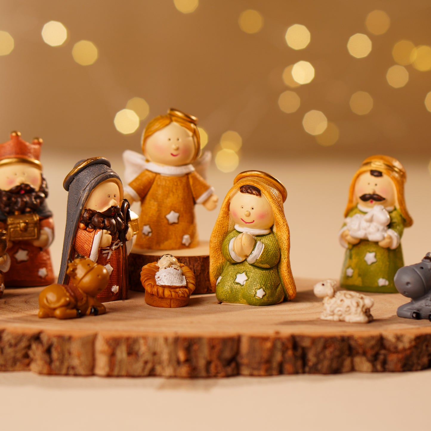 THD424 COLOR CRIB SET WITH ROUND WOODEN LOG