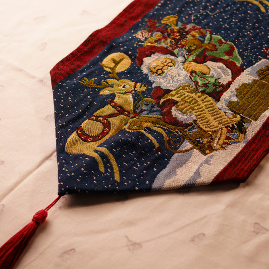 SANTA’S SLEIGH RIDE RUNNER