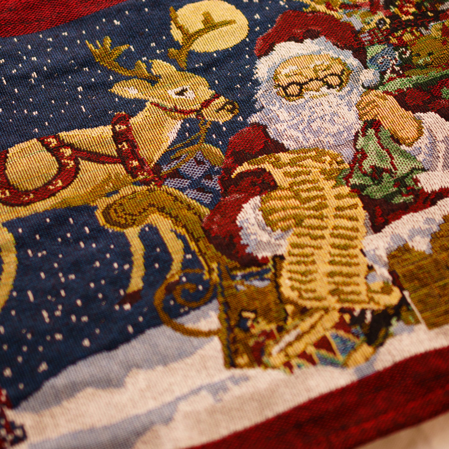 SANTA’S SLEIGH RIDE RUNNER