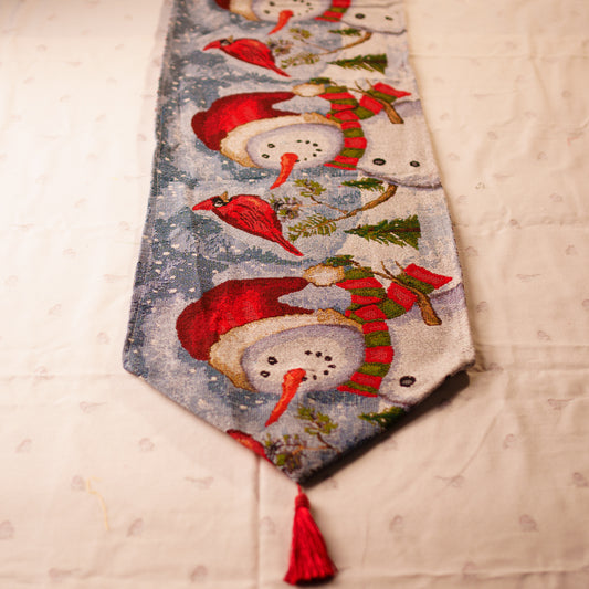 FROSTY SNOWMAN RUNNER