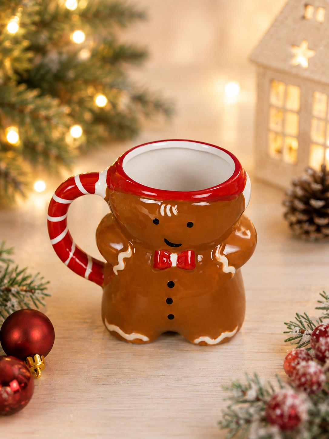 THD584 Gingerbread Man Christmas Mug