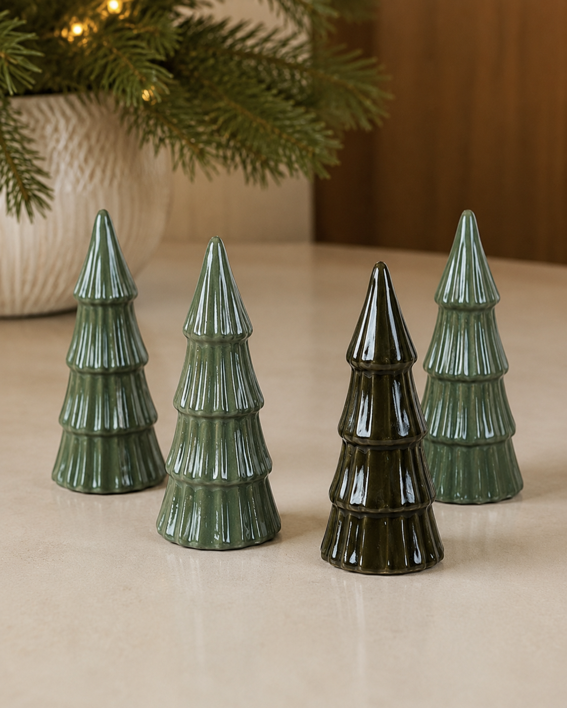 THD533 Ribbed Tree Figurine